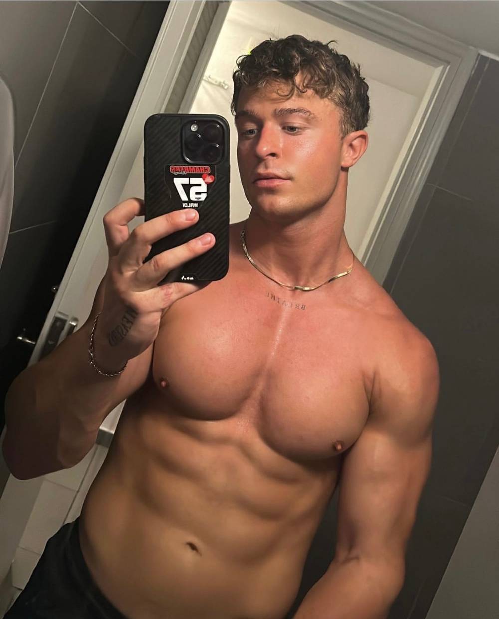 Big Bulge Tom OnlyFans – free nudes, naked, leaked