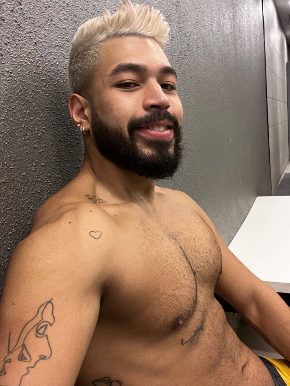 El chamo – Ari OnlyFans – free nudes, naked, leaked