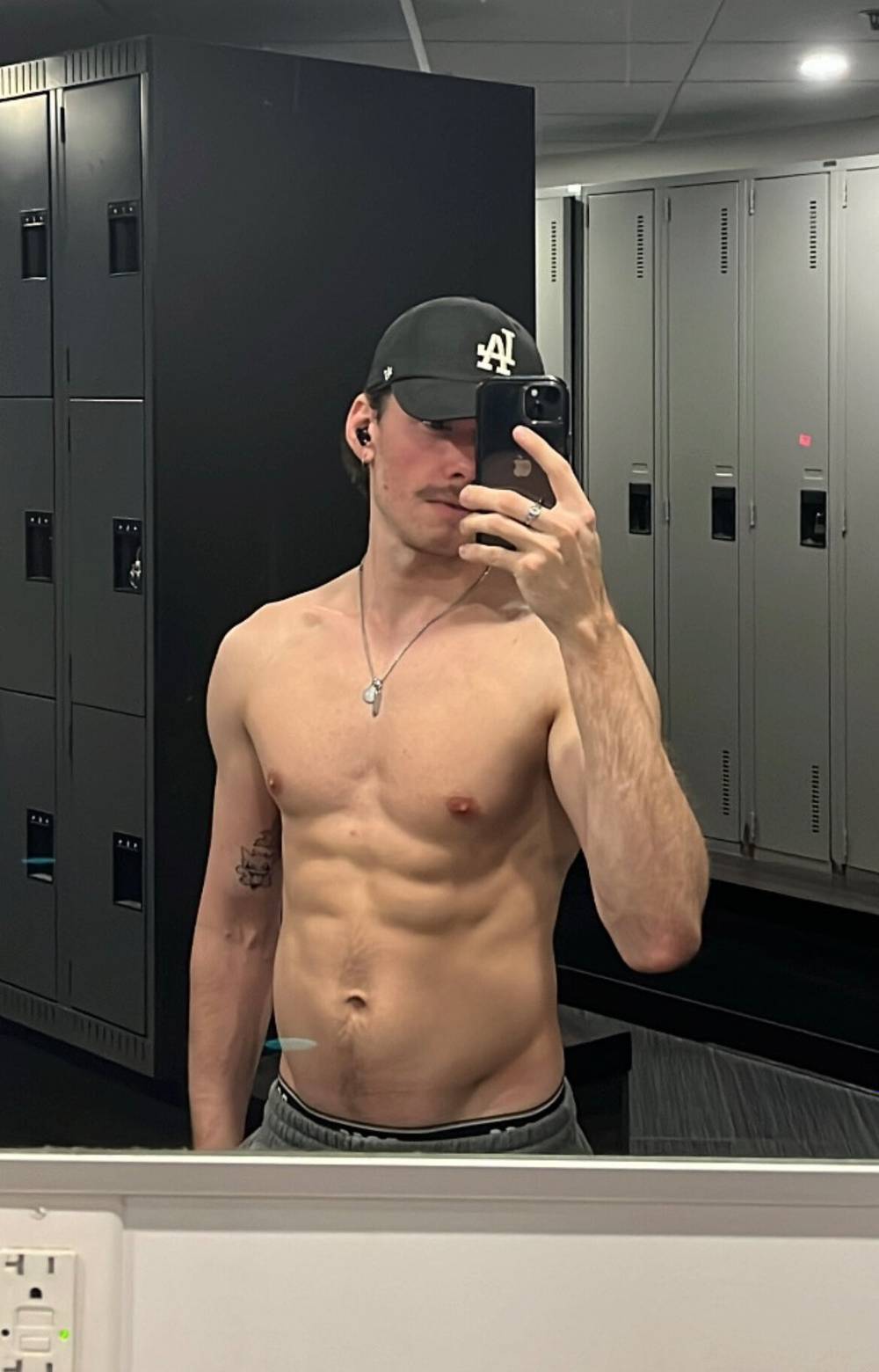 Aaron OnlyFans – free nudes, naked, leaked