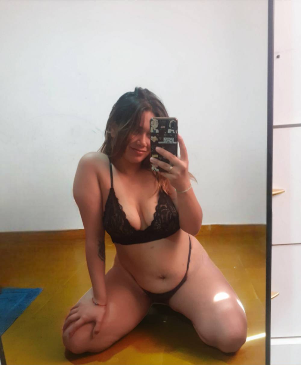 Emily Percy OnlyFans – free nudes, naked, leaked