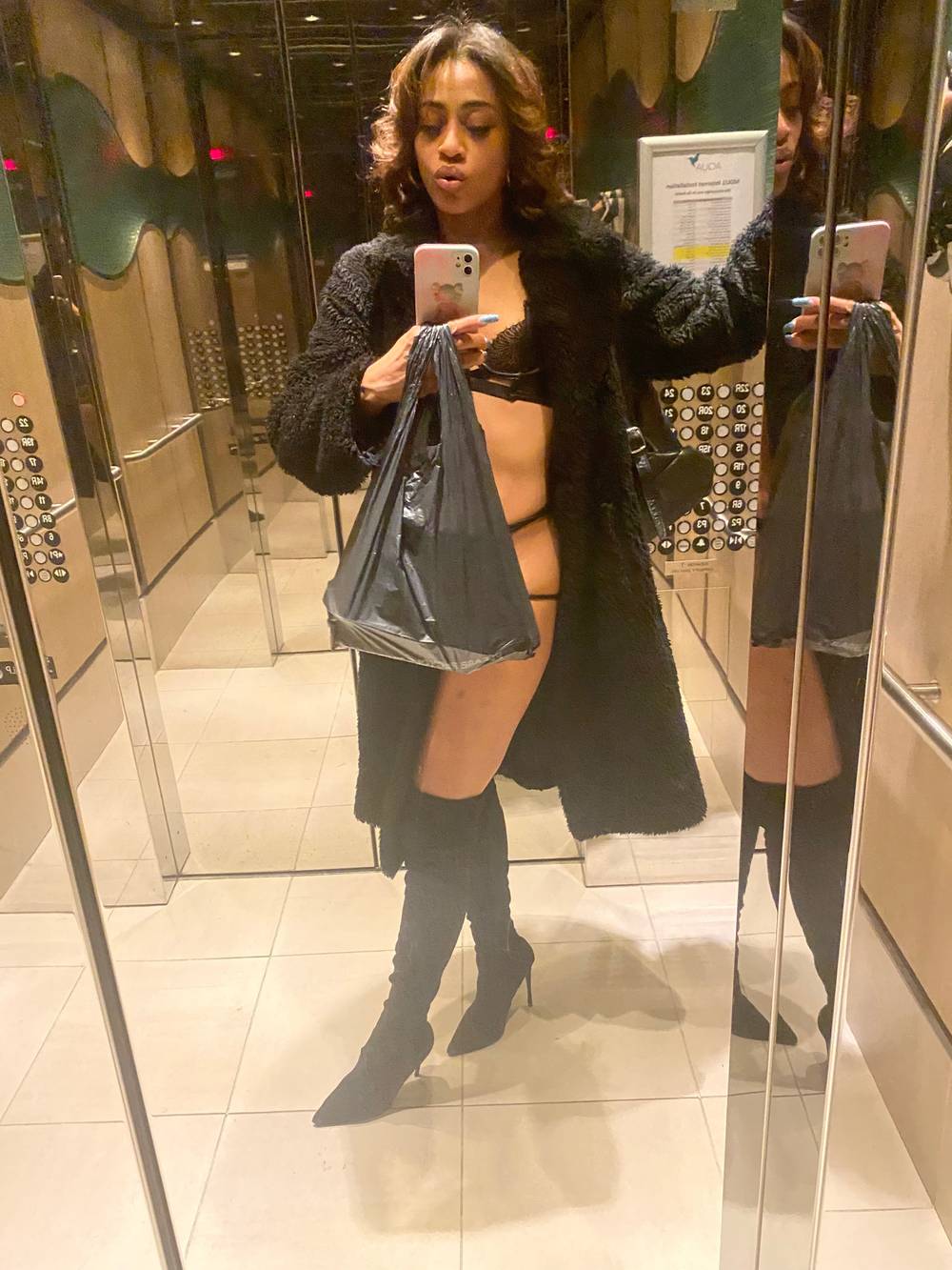 VV’s OnlyFans – free nudes, naked, leaked