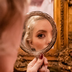 Estelle Exposed / LOVES SEXTING