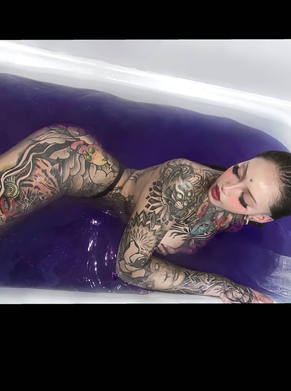 ༻divinajuventu༺ ⋆⁺₊⋆ ☾ ⋆⁺₊⋆