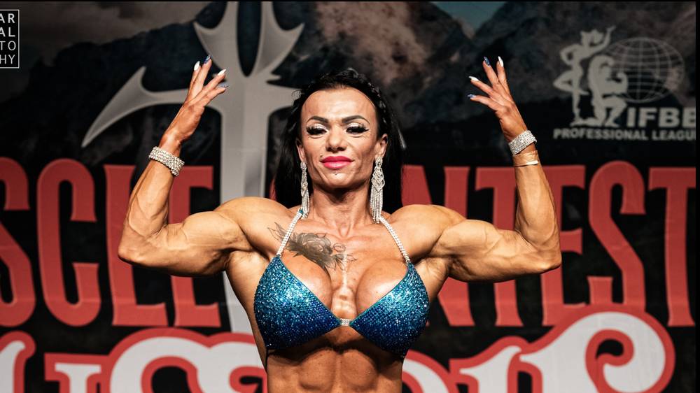 Orsi Trucza IFBB Pro