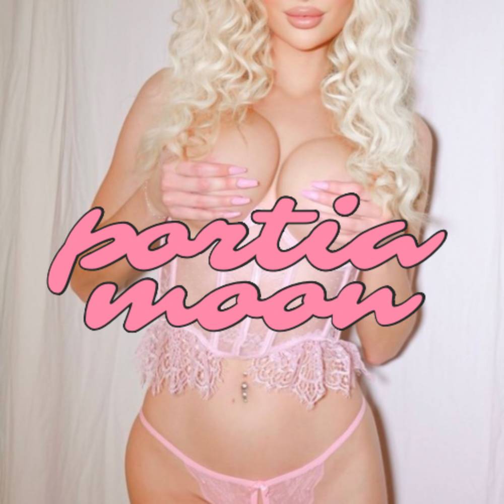 Portia Moon Bimbo