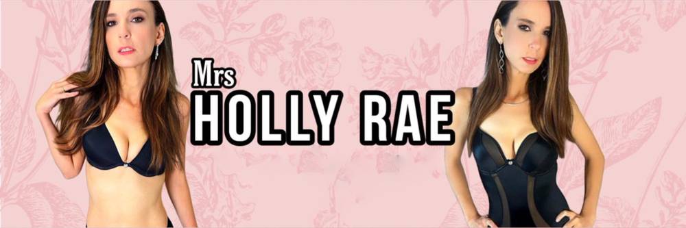 Officially Holly Rae