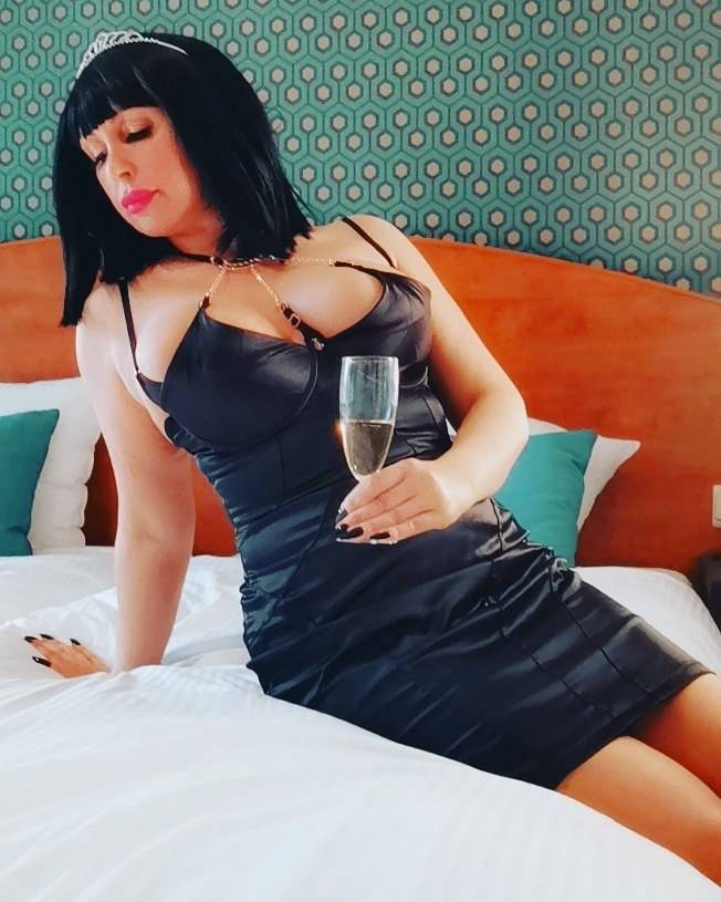 LOVELY KATE VIP DIAMOND