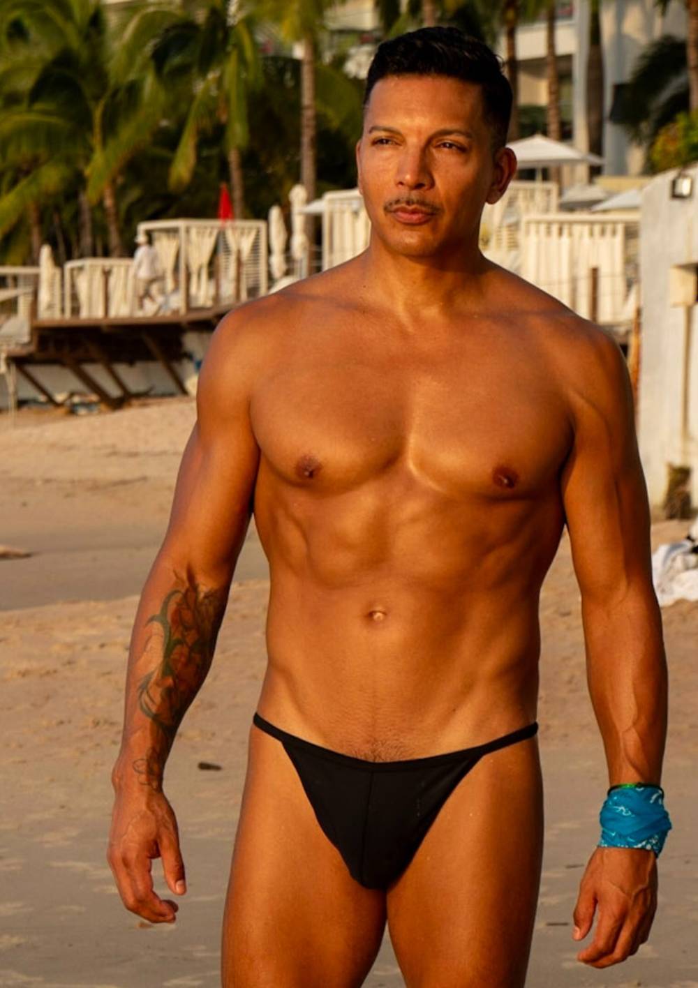 Sexy Papi Hung Steve V