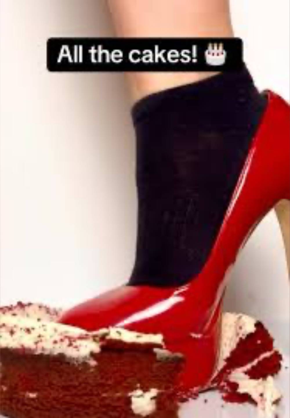 Smashing Big Feet Mcgee