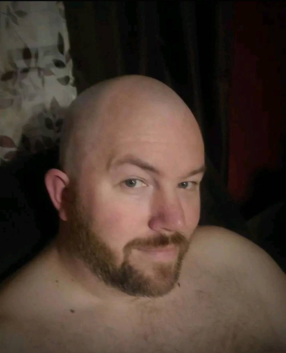 FINE SEXY HUBBY