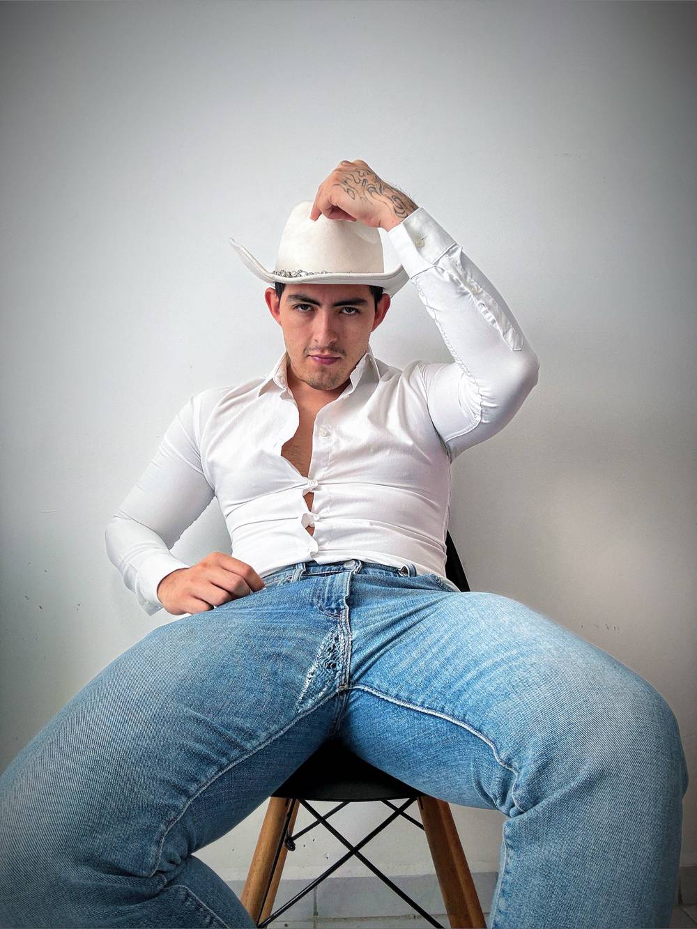 AKA Tu Hidrocálido de Confianza